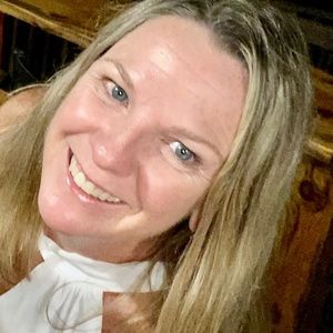 Meet your Posher, Marie